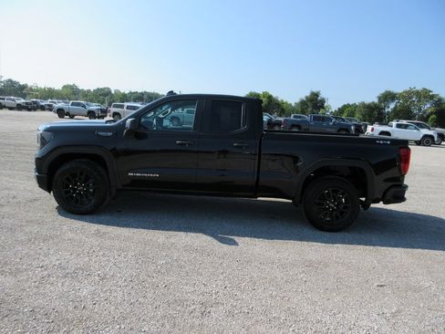 New 2026 GMC Sierra 1500 Pro w/ Graphite Edition AWD/4WD image 10