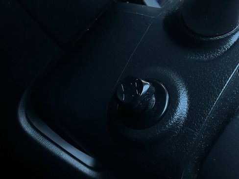 Used 2017 Nissan Armada Platinum w/ Captain Seat Package image 44