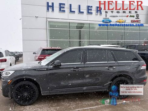 Used 2022 Lincoln Aviator Black Label w/ Dynamic Handling Package image 1