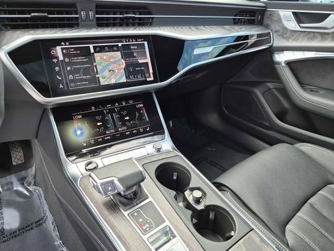 Certified 2025 Audi A7 Prestige image 22