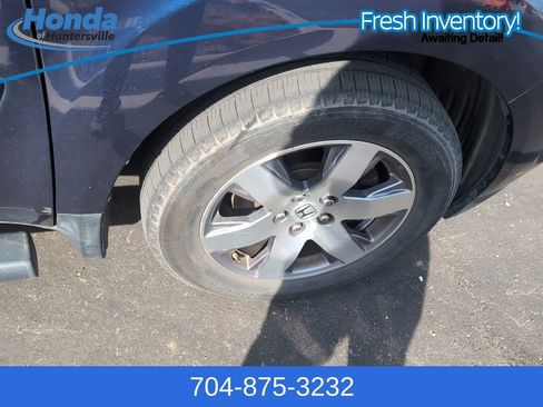 Used 2015 Honda Pilot Touring image 9