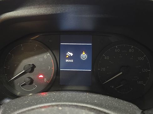 Used 2024 Nissan Altima 2.5 S FWD image 20