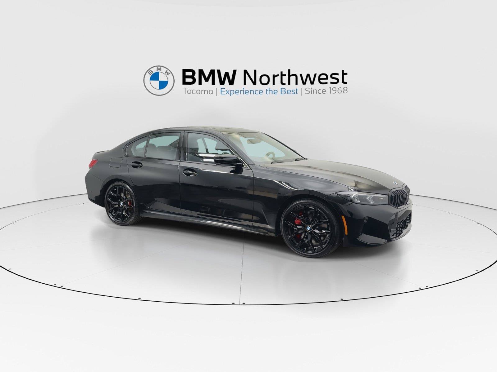 Used 2026 BMW 330i Sedan w/ M Sport Package RWD image 6