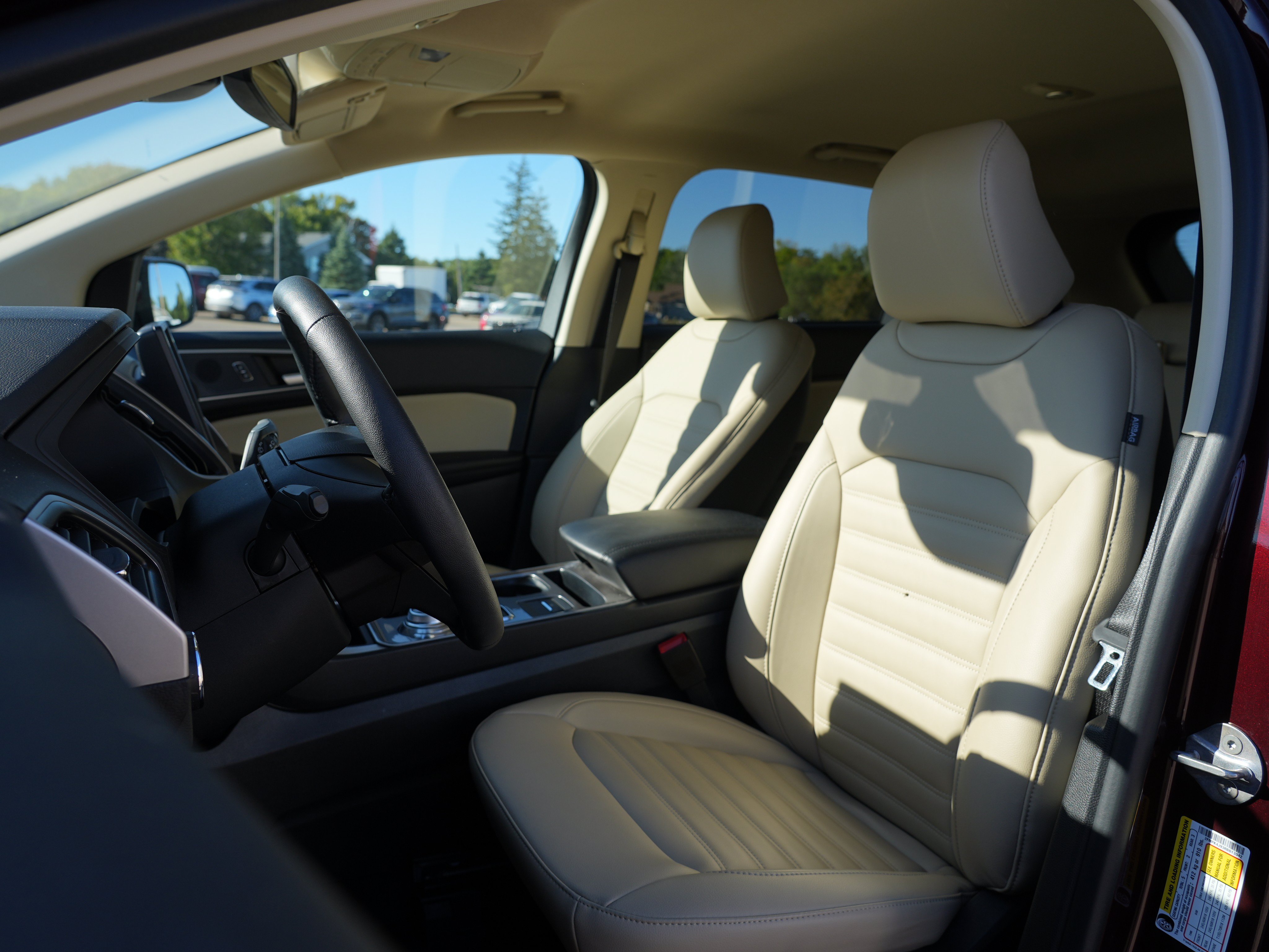 Used 2024 Ford Edge SEL w/ Convenience Package AWD/4WD image 14