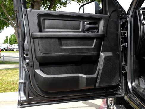 Used 2022 RAM 2500 Tradesman AWD/4WD image 35