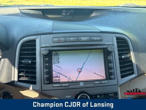 Used 2010 Toyota Venza AWD image 21