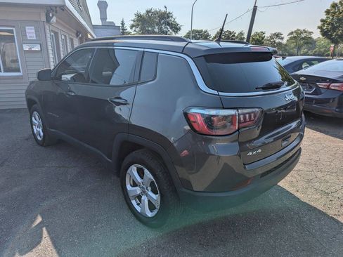 Used 2018 Jeep Compass Latitude image 5