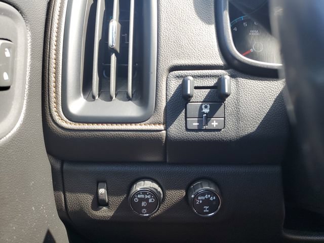 Used 2021 GMC Canyon AT4 w/ Driver Alert Package AWD/4WD image 21