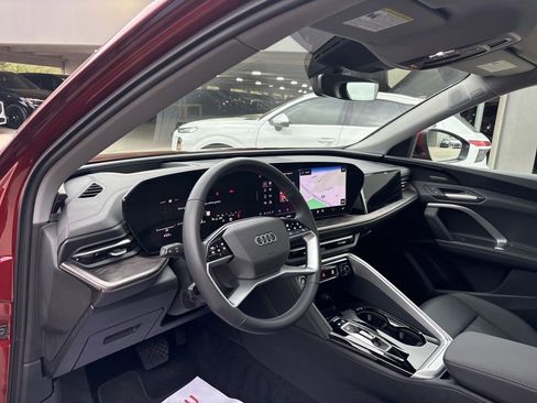 Certified 2025 Audi Q5 Premium w/ Premium Plus AWD/4WD image 12