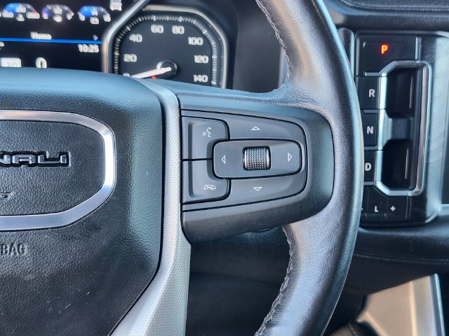 Used 2021 GMC Yukon Denali w/ Denali Ultimate Package AWD/4WD image 30