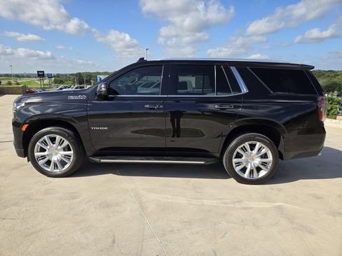 Used 2024 Chevrolet Tahoe High Country w/ Max Trailering Package RWD image 5