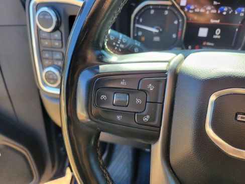 Used 2023 GMC Sierra 3500 Denali image 16