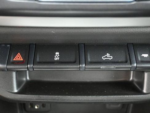 Used 2022 Chevrolet Colorado LT w/ LT Convenience Package image 25