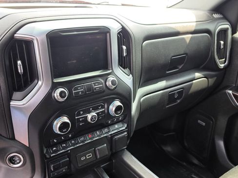 Used 2019 GMC Sierra 1500 SLT RWD image 12