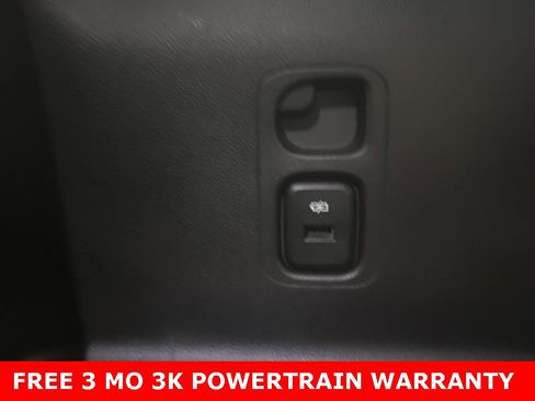 Used 2022 Buick Enclave Essence w/ Experience Buick Package image 27