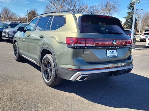 New 2026 Volkswagen Atlas Peak Edition image 6