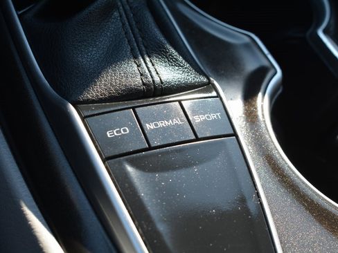 Used 2023 Toyota Camry LE w/ Convenience Package image 18