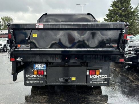 New 2025 Chevrolet Low Cab Forward image 5