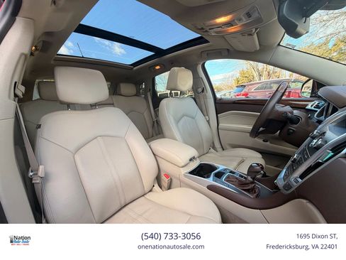 Used 2011 Cadillac SRX Performance image 16