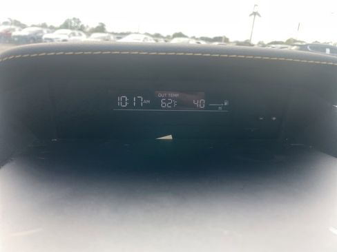 Used 2023 Subaru Crosstrek 2.5i Sport w/ Popular Package #3 image 24