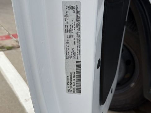 Used 2023 RAM ProMaster 2500 FWD image 6