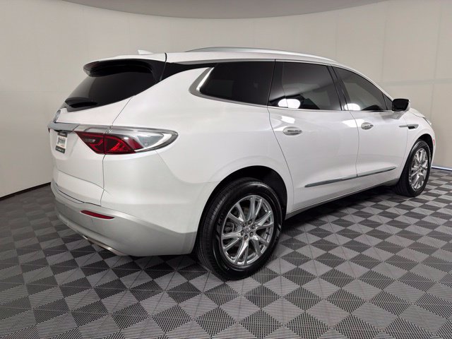 Used 2023 Buick Enclave Premium w/ Experience Buick Package AWD/4WD image 6