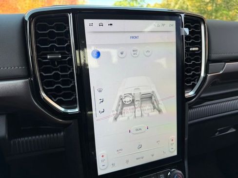 New 2025 Ford Ranger Lariat w/ Trailer Tow Package image 28