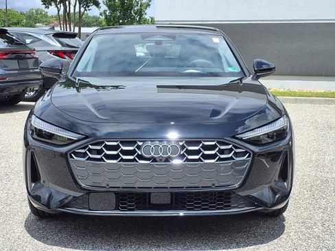 Used 2025 Audi A5 2.0T Premium Plus w/ Premium Plus AWD/4WD image 2