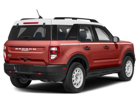 Used 2024 Ford Bronco Sport Heritage w/ Heritage Convenience Package AWD/4WD image 2