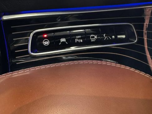 Used 2017 Mercedes-Benz S 550 Cabriolet image 31