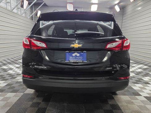 Used 2019 Chevrolet Equinox LS w/ LS Convenience Package AWD/4WD image 7