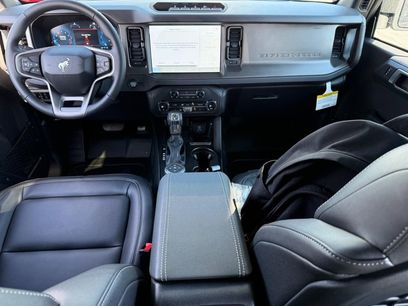 New 2025 Ford Bronco Big Bend w/ Black Diamond Package