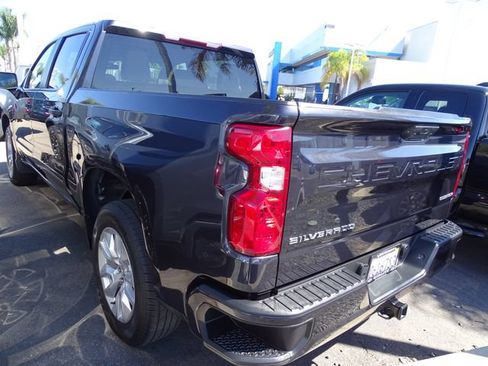 Certified 2022 Chevrolet Silverado 1500 Custom RWD image 2
