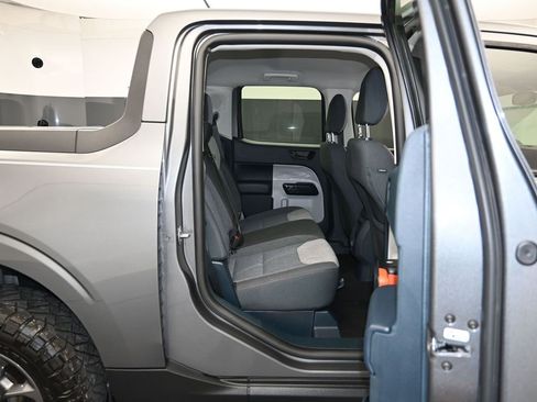 Used 2023 Ford Maverick XLT image 25