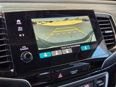Used 2022 Honda Pilot Elite image 36