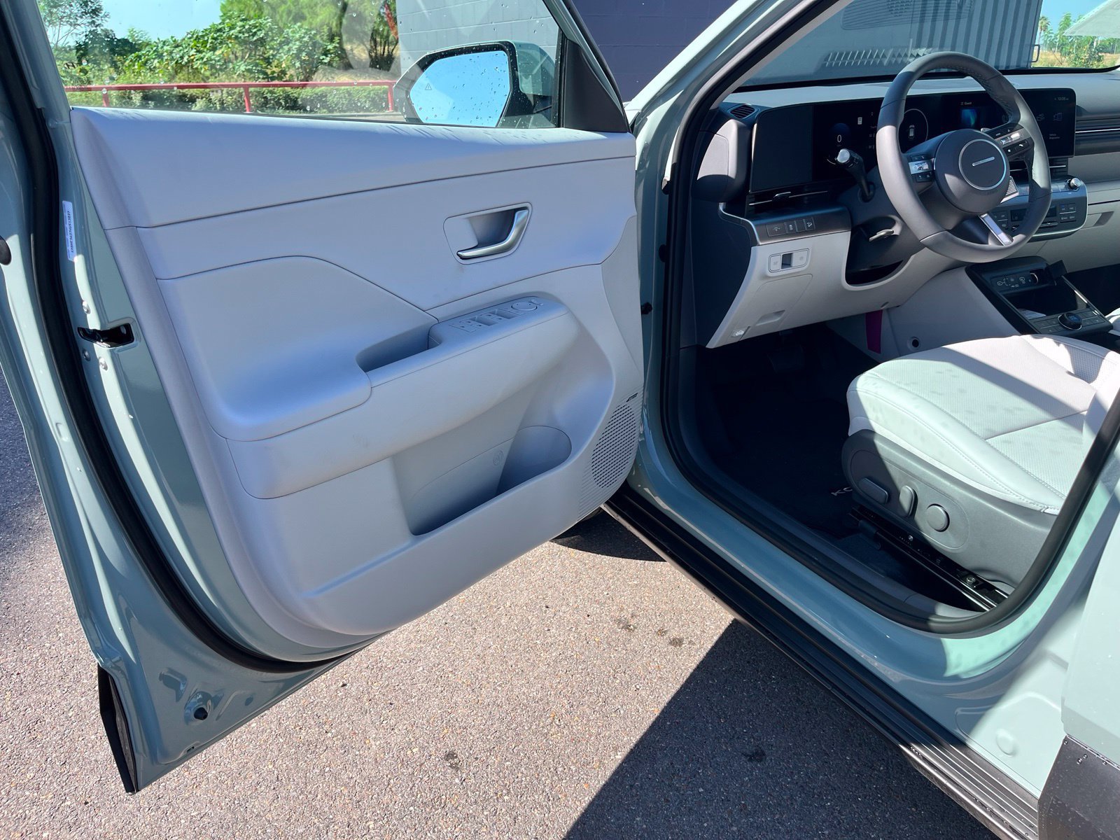 New 2027 Hyundai Kona Limited FWD image 13