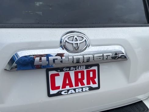 Used 2018 Toyota 4Runner Limited image 9