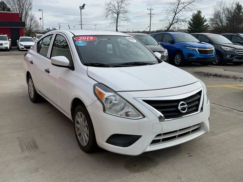Used 2018 Nissan Versa S Plus image 2