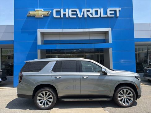 New 2025 Chevrolet Tahoe Premier w/ Sun And Tow Package AWD/4WD image 6