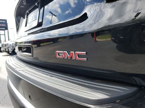 New 2026 GMC Yukon Denali w/ Sun & Power Step Package AWD/4WD image 7