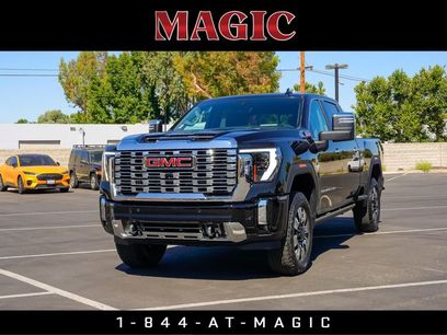 New 2025 GMC Sierra 3500 Denali w/ Technology Package
