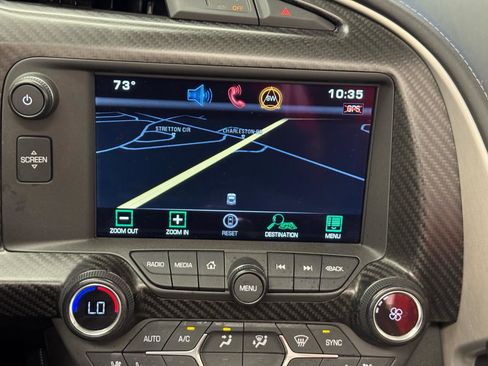 Used 2015 Chevrolet Corvette Z06 w/ 3LZ Preferred Equipment Group RWD image 15