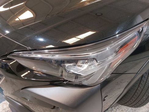 Certified 2024 Subaru Outback Touring XT w/ Popular Package #2 AWD/4WD image 32