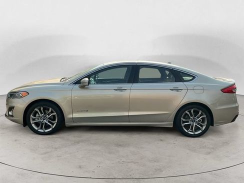 Used 2019 Ford Fusion Titanium FWD image 8