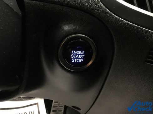 Used 2015 Hyundai Genesis 3.8 RWD image 41
