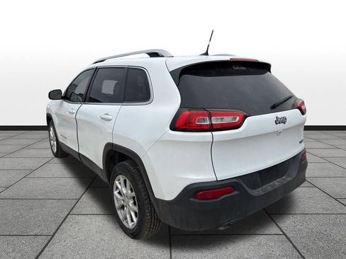 Used 2017 Jeep Cherokee Latitude image 7