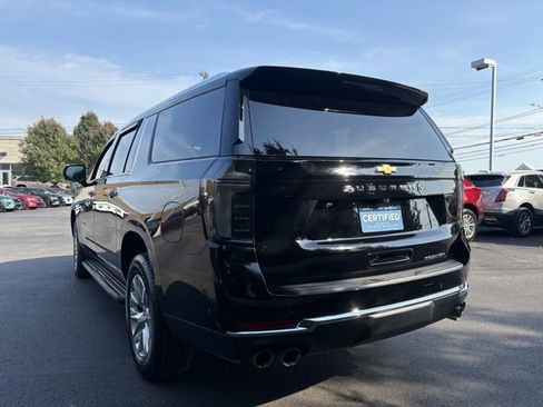 Certified 2025 Chevrolet Suburban Premier image 3