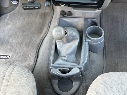 Used 2004 Toyota Tacoma 2WD Regular Cab w/ Enhancement Pkg image 22