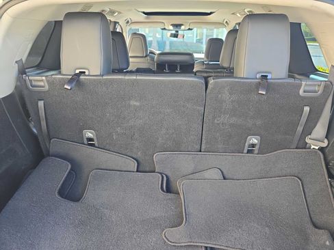 Used 2023 INFINITI QX60 Luxe w/ Cargo Package FWD image 27