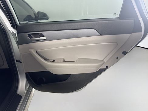 Used 2018 Hyundai Sonata SEL FWD image 28